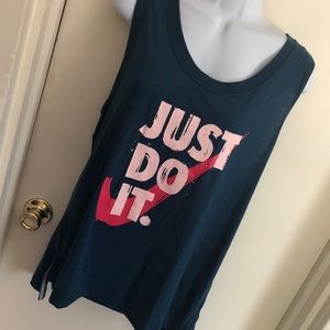  Bnwt Nike Workout Tank